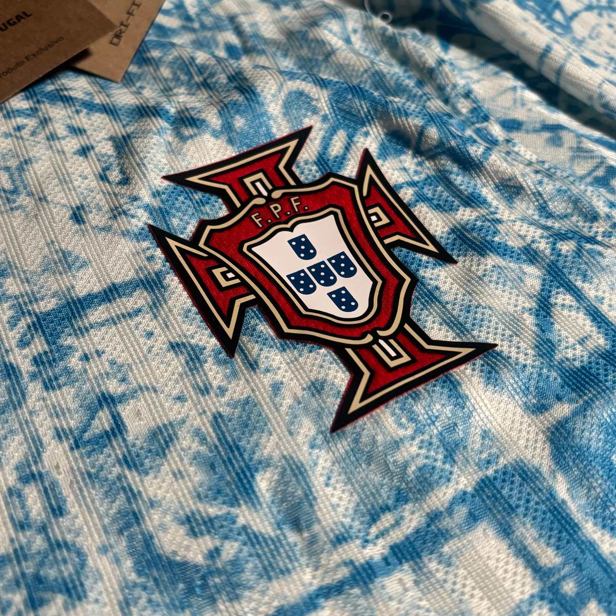 Jersey Ronaldo Portugal Manga Larga 26-27 Alternativa